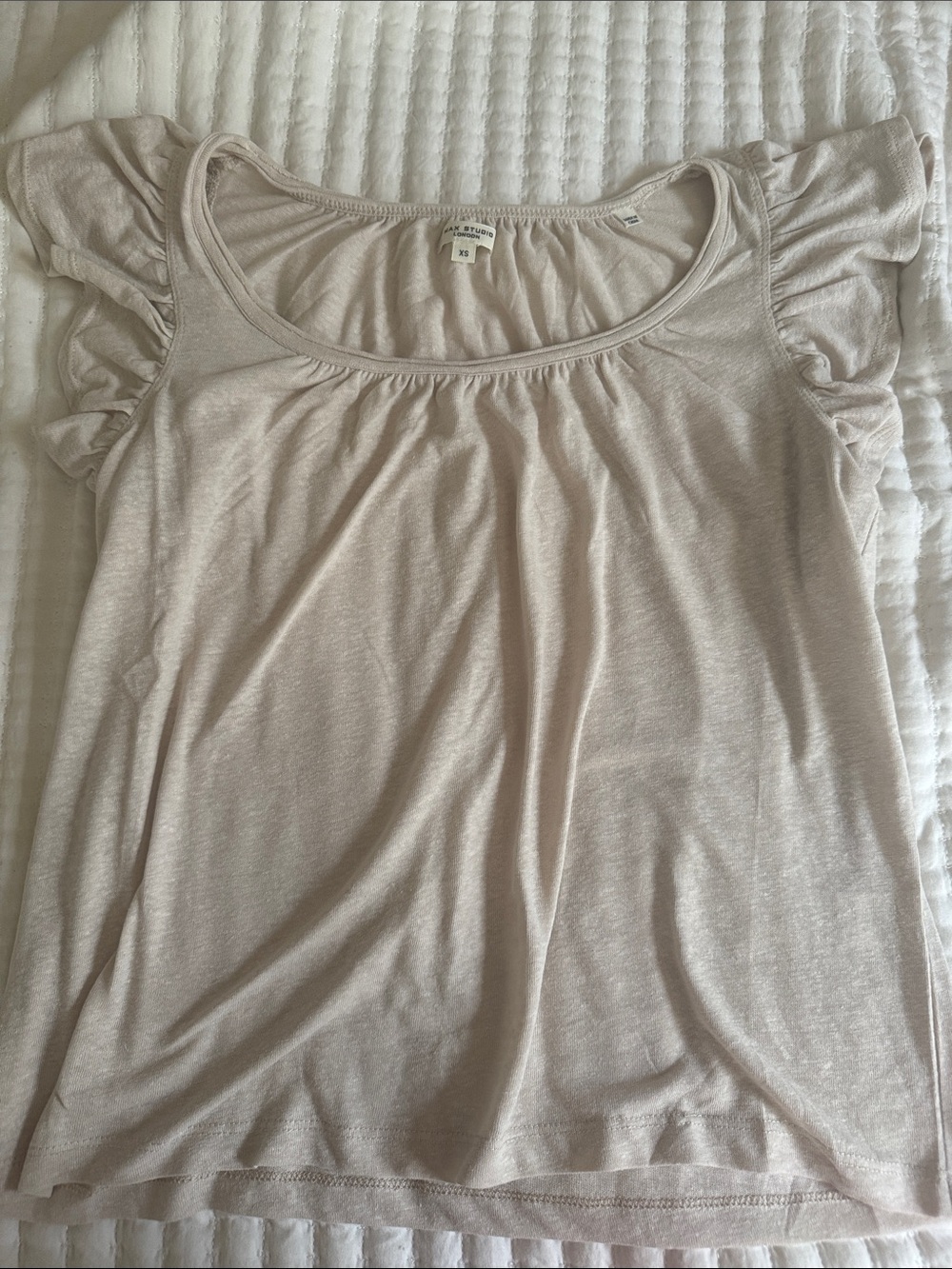 Max Studio Light Beige Scoop Neck Ruffle Sleeve Tank